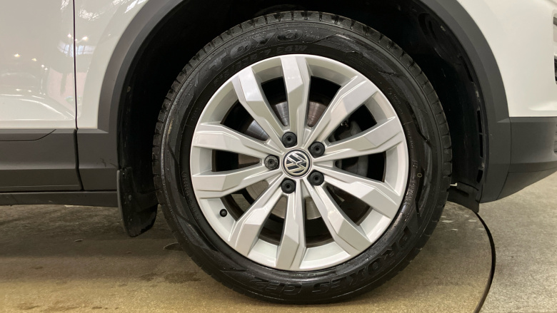 Volkswagen T-Roc 1.5 TSI EVO SE 5dr DSG Petrol Hatchback